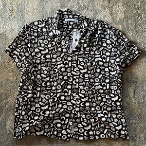 NWT ModCloth Halloween Spooky Short Sleeve Button Down in Women’s 14